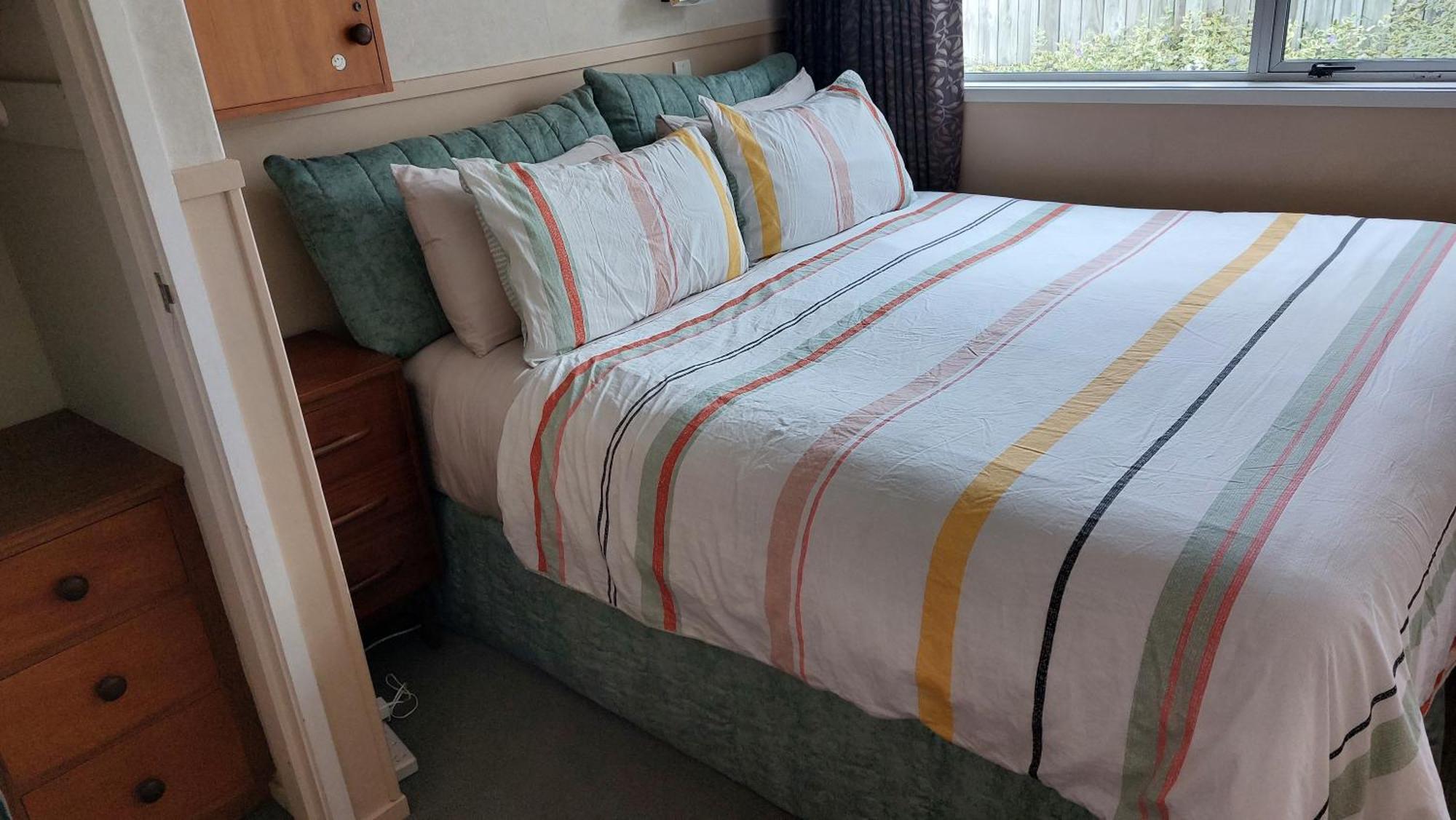 Bed And Breakfast Happy Home Taupo Accommodation Kültér fotó