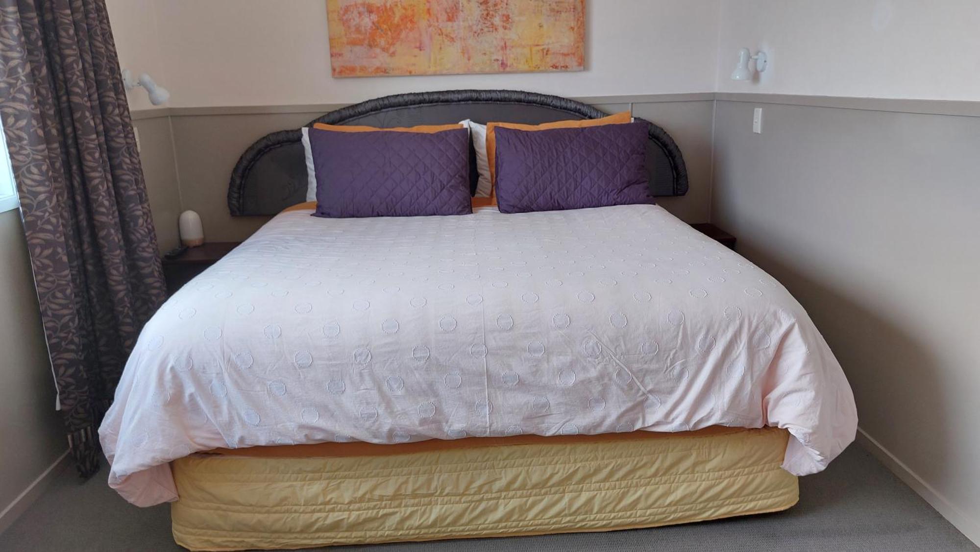 Bed And Breakfast Happy Home Taupo Accommodation Kültér fotó