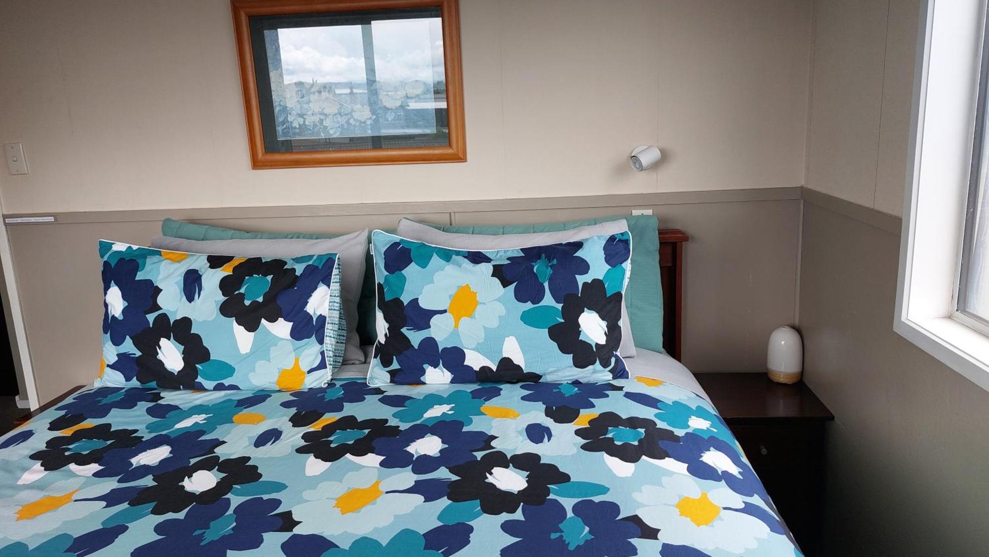 Bed And Breakfast Happy Home Taupo Accommodation Kültér fotó