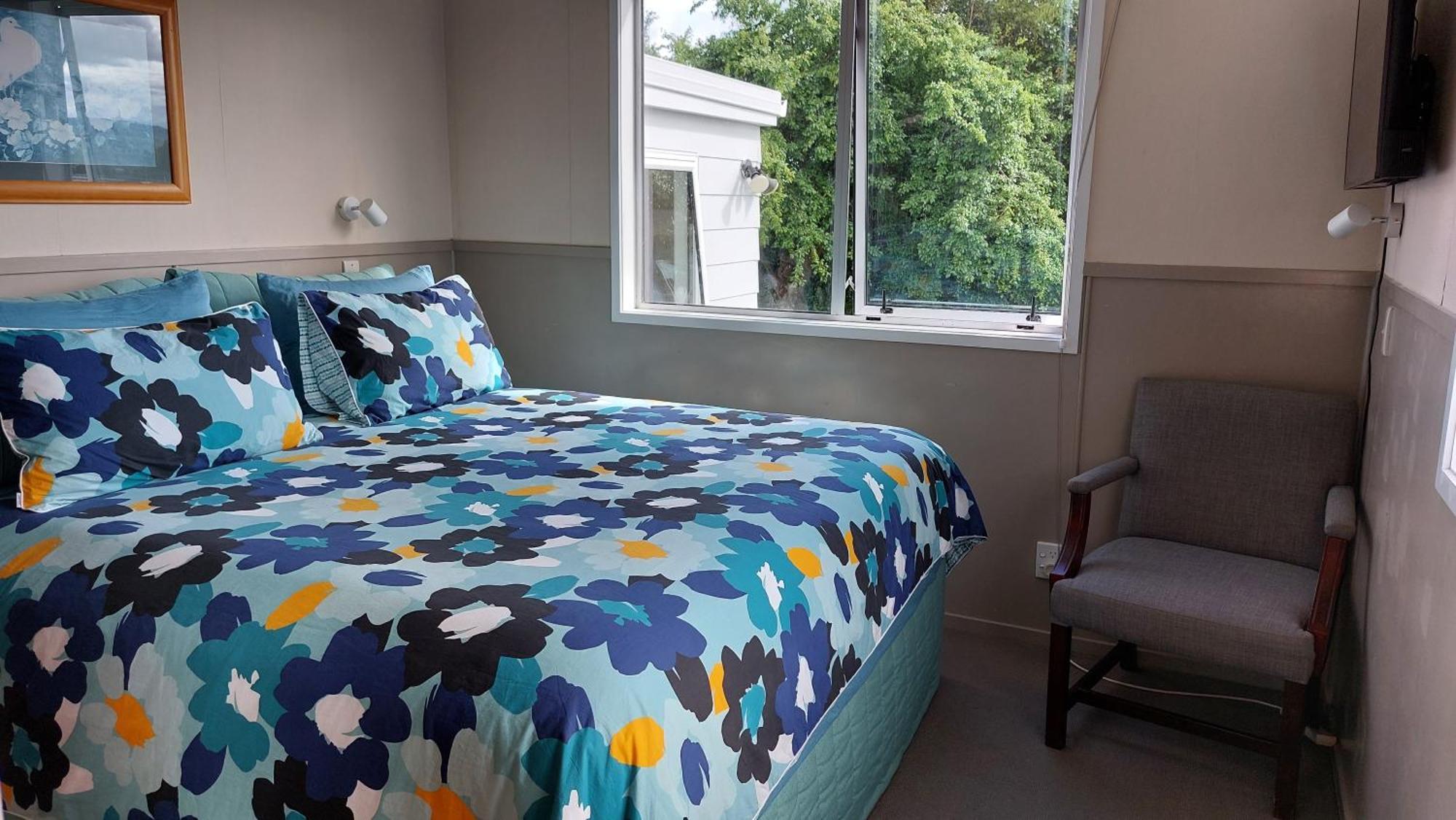 Bed And Breakfast Happy Home Taupo Accommodation Kültér fotó