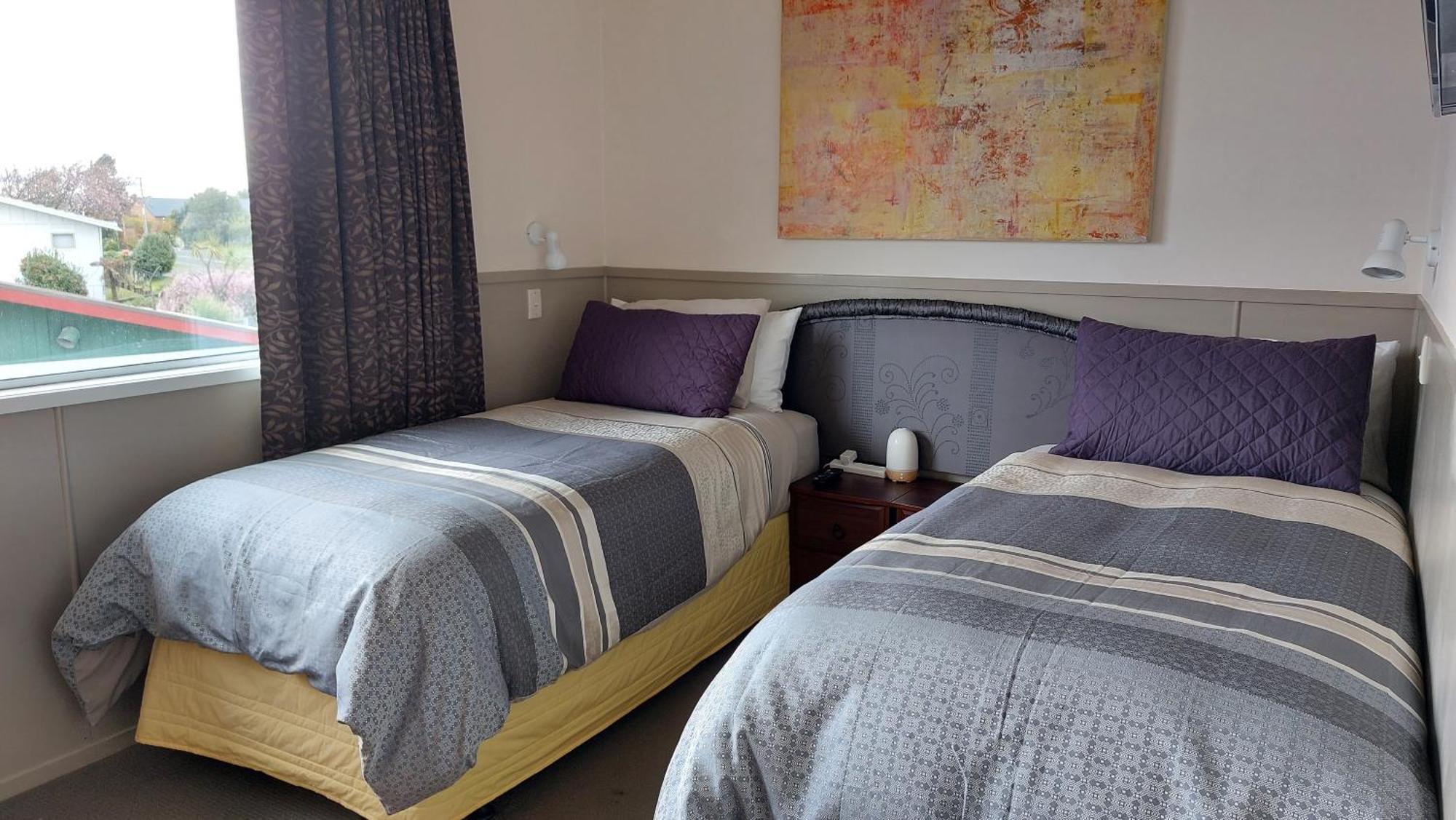 Bed And Breakfast Happy Home Taupo Accommodation Kültér fotó